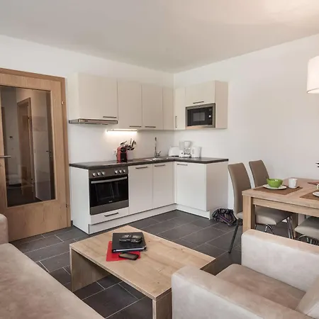 Centrum - Steinbock زيل أم سي